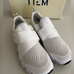 TIEM SLIPSTREAM CYCLING SHOE